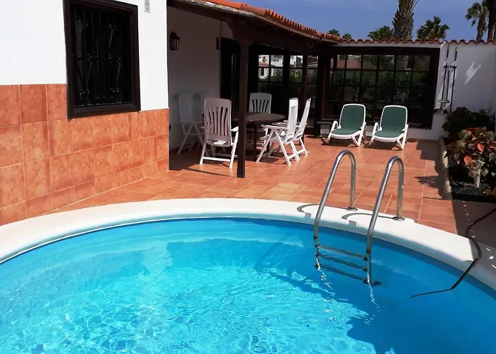 فيلة La Quinta *